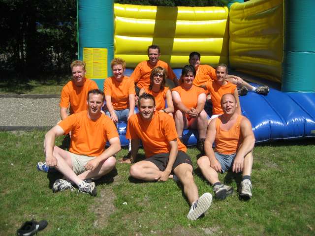 6KAMP 2006 Dorpshuis Vierhouten (Oranje/ijsvereniging)